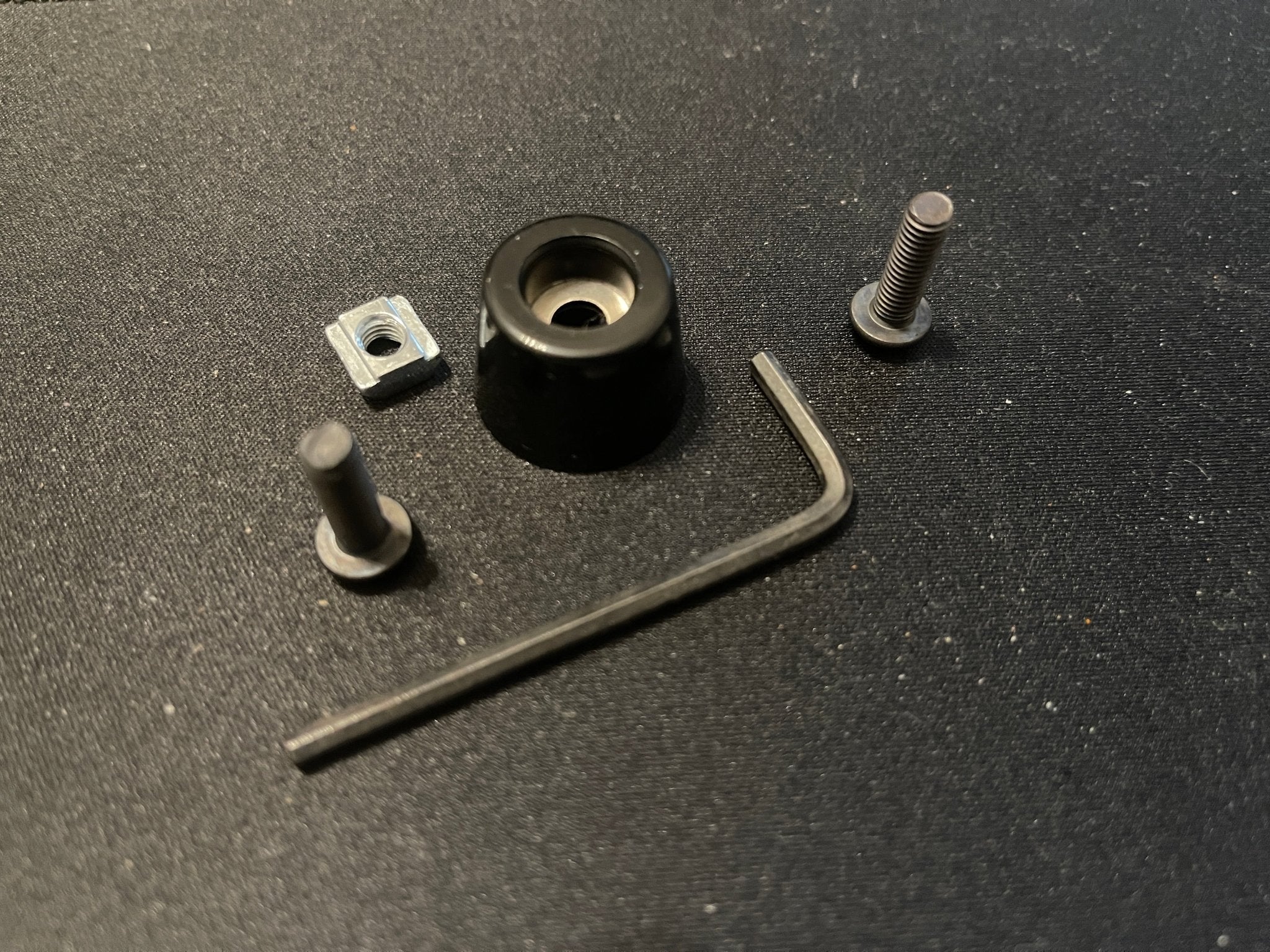 Prusa MK3 MK3S MK3S+ Anti-Vibration Feet with screws, nut and hex key (ea)