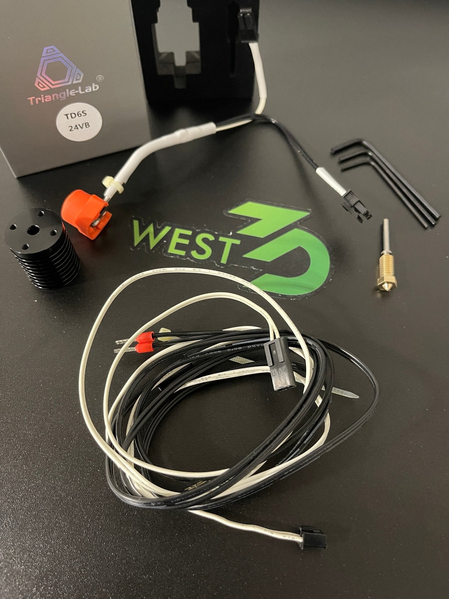 TD6S 24VB 24V Hot End Kit - TUN Unity Nozzle Hot End with Ceramic Core 104-NT - West3D Printing - Trianglelab