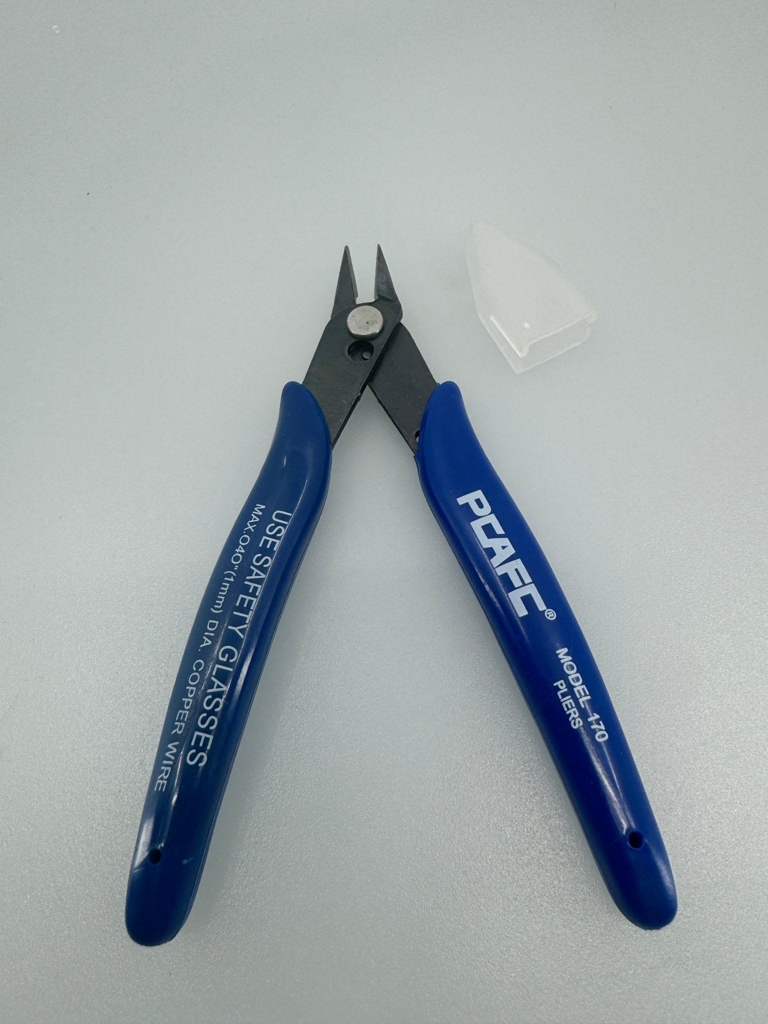 Flush Cutters / Snips with Protective Cover - West3D 3D Printing Supplies - NA