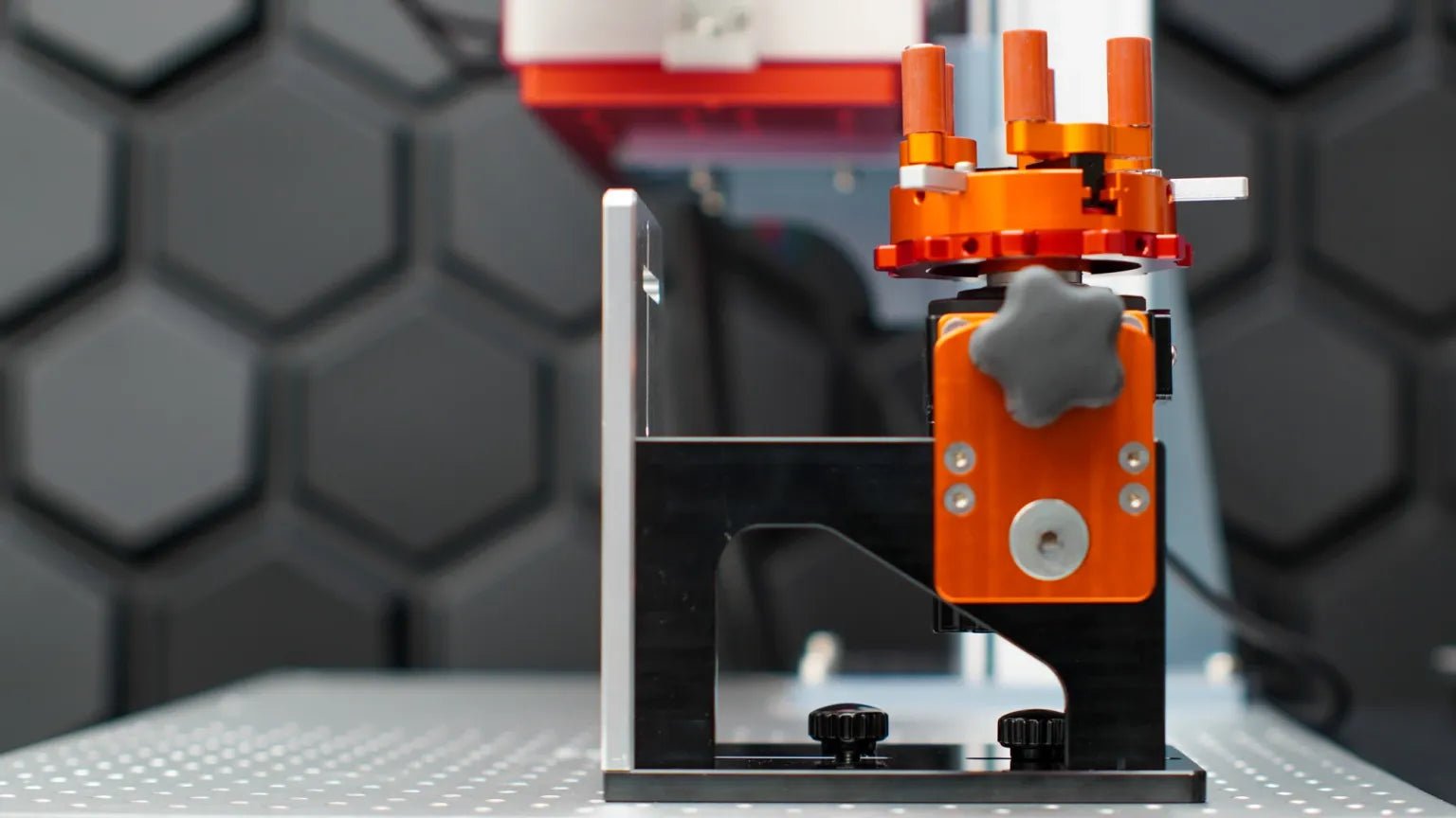 PiBurn Galvo Grip: A Chuck Rotary for Fiber and UV Lasers - West3D 3D Printing Supplies - OneLaser