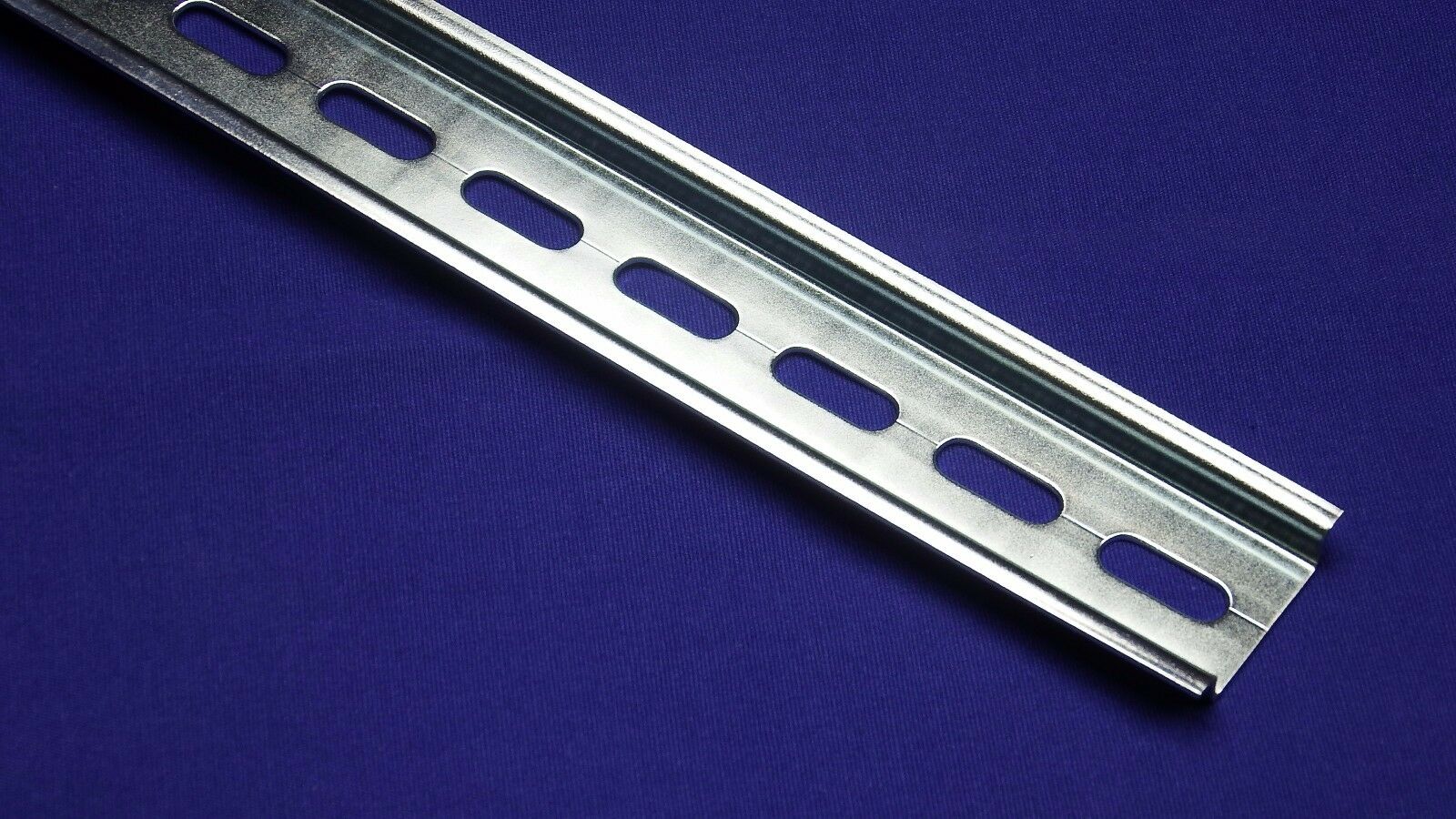 DIN Rails 35mm x 7.5mm Steel (Pair) - West3D Printing - Machine-Pro