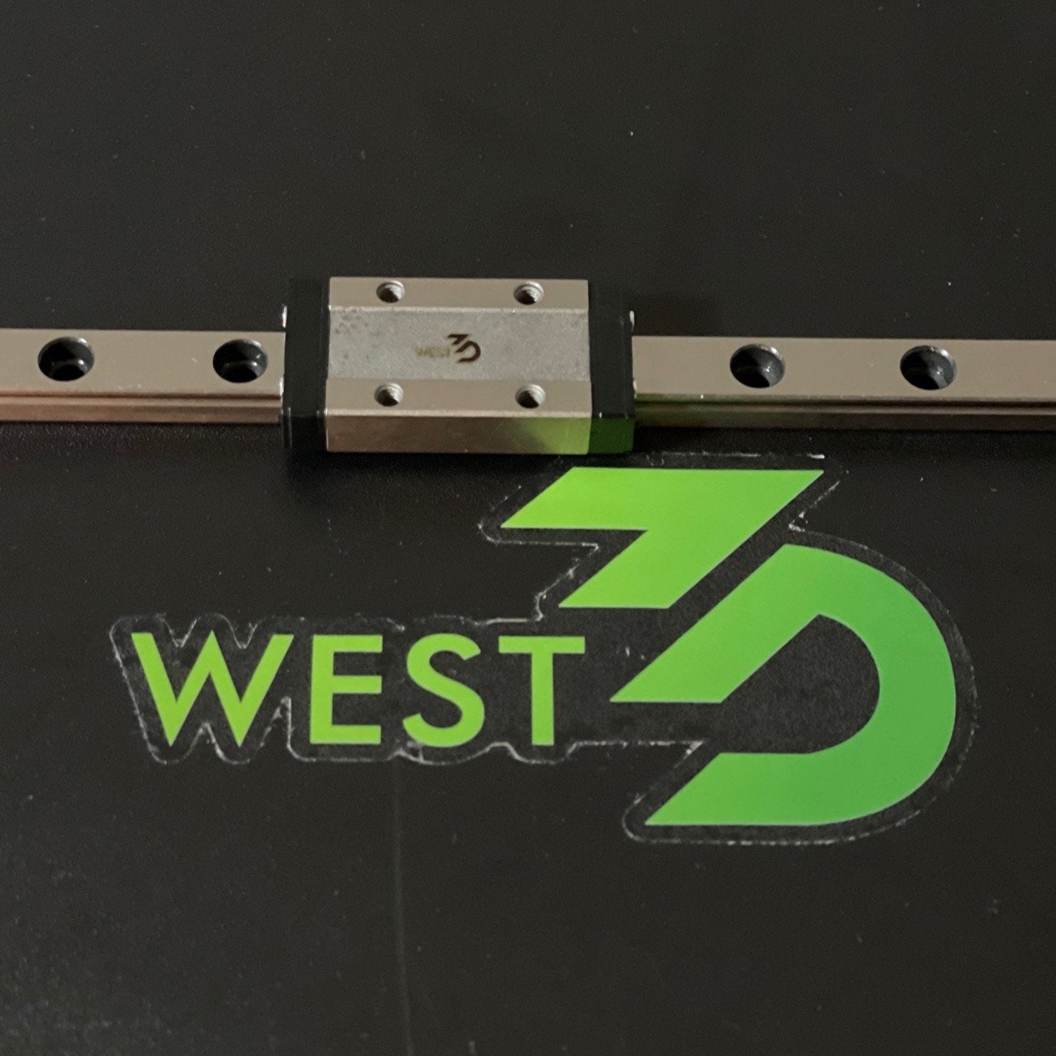 West3D Printing MGN7H-1R-150 Linear Rails with Carriages (CNA) - West3D Printing - CNA / West3D